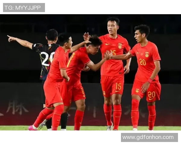 国足二队迎战天津队全力以赴争取胜利展现年轻力量与团队精神