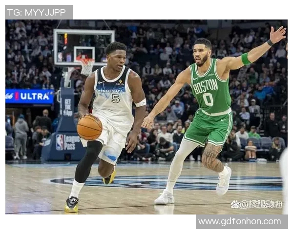 小牛队与森林狼队精彩对决图集回顾与赛场瞬间分享