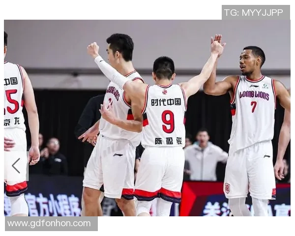 广州篮球队的快速转换战术解析与深度剖析