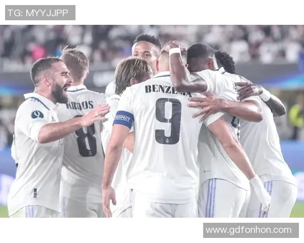 美职足激战芝加哥与休斯顿球队对决精彩瞬间回顾与分析